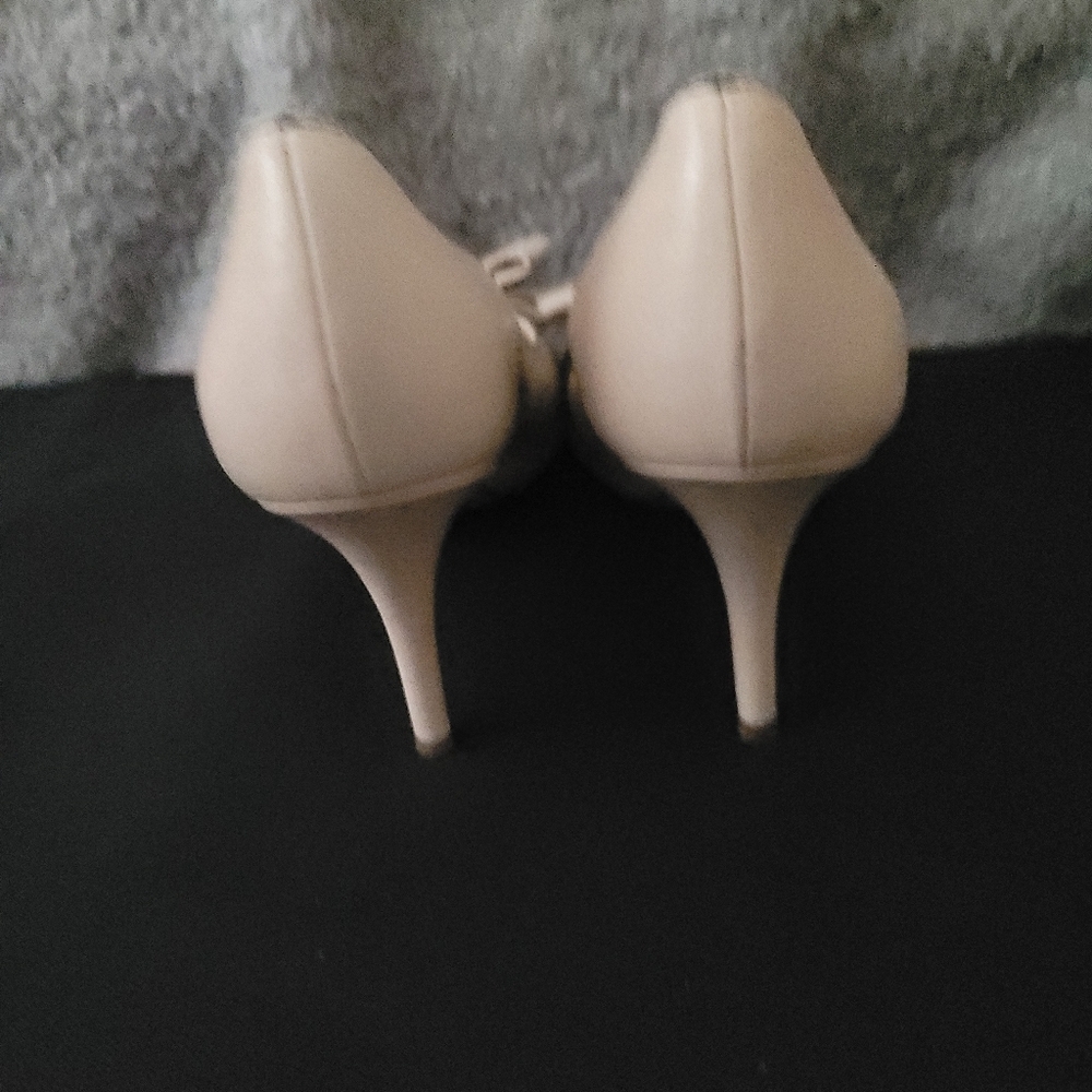 Kate Spade Cream Off White Leather Bow Pumps Heels SIZE 7 AUTHENTICATED - Picture 7 of 12